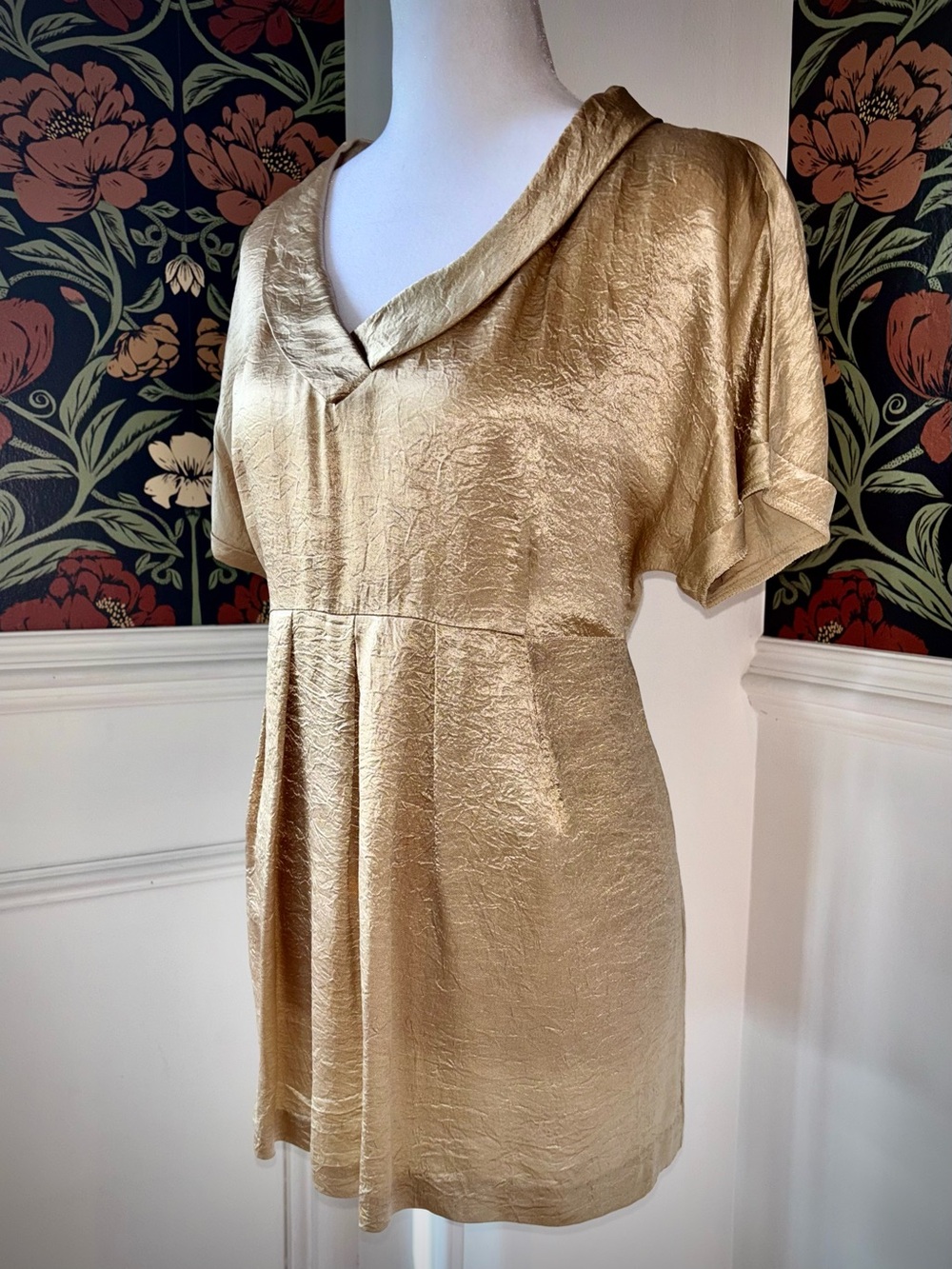 Victor Alfaro Gold Metallic Babydoll Tunic Top | Glam Y2K